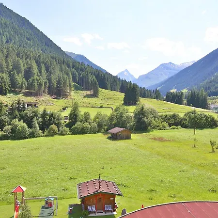 Bergsporthotel Antonie فندق 3*