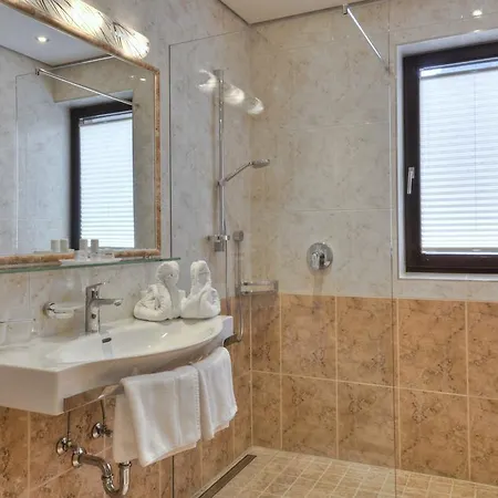Bergsporthotel Antonie 3* غريس ام سيلراين