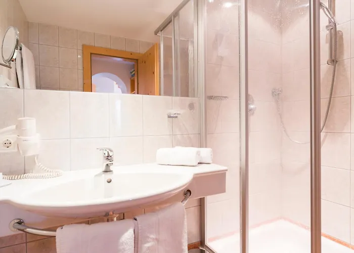 فندق Bergsporthotel Antonie