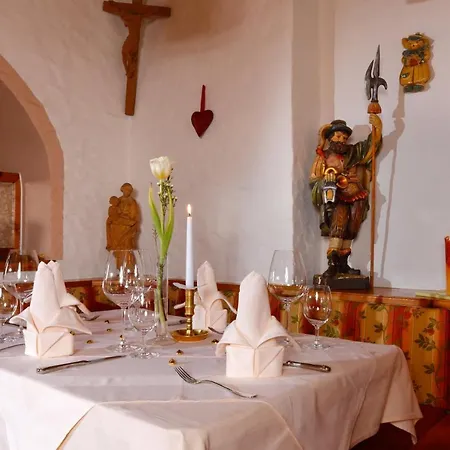 Bergsporthotel Antonie Hotell