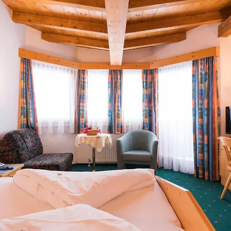 Hotel Bergsporthotel Antonie 3*