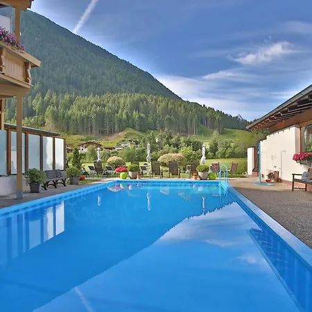 Bergsporthotel Antonie 3*